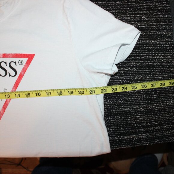 Guess Classic Fit Organic Cotton Graphic Single Stitch T-Shirt - Size XL - Picture 7 of 10